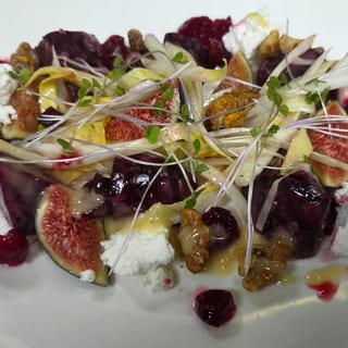 ROASTED BEETS SALAD